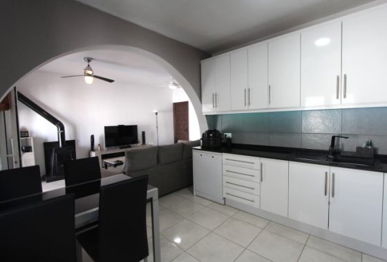 Re-Sale - Townhouse - Villamartin - Blue Lagoon
