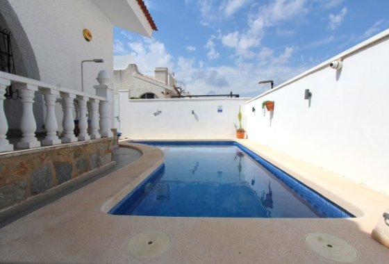 Re-Sale - Townhouse - Villamartin - Blue Lagoon