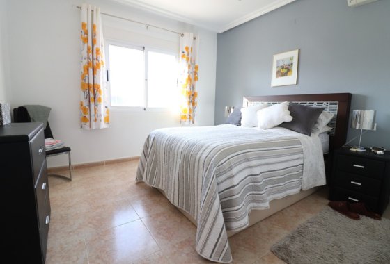 Re-Sale - Detached Villa - Algorfa