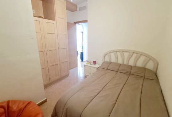 Re-Sale - Apartment - Formentera del Segura