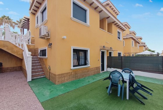 Reventa - Semi - Detached Villa - Ciudad Quesada