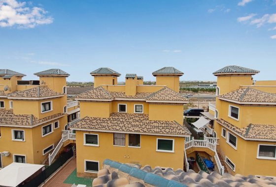 Reventa - Semi - Detached Villa - Ciudad Quesada