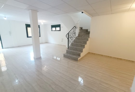 Reventa - Semi - Detached Villa - Ciudad Quesada