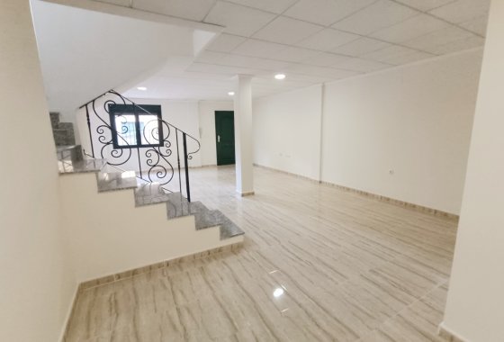 Reventa - Semi - Detached Villa - Ciudad Quesada