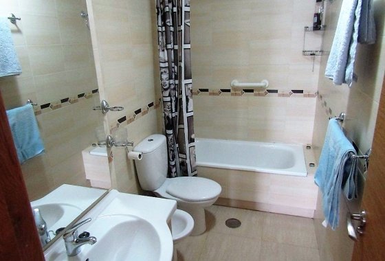 Re-Sale - Apartment - Almoradí