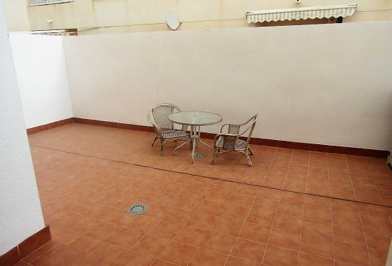 Re-Sale - Apartment - Almoradí
