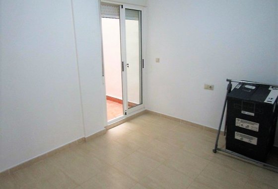 Re-Sale - Apartment - Almoradí