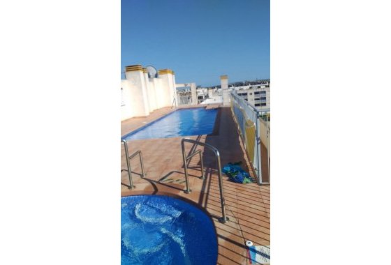Re-Sale - Apartment - Almoradí