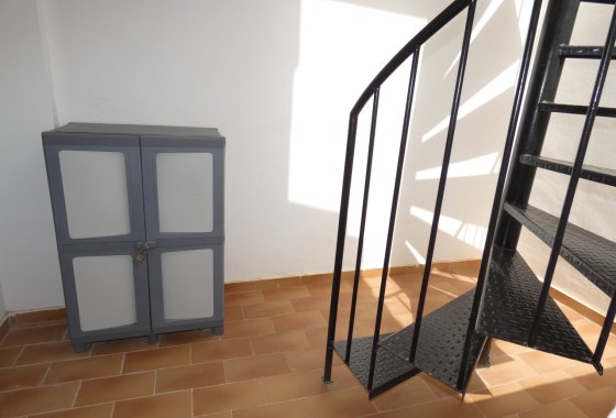 Reventa - Duplex - Algorfa