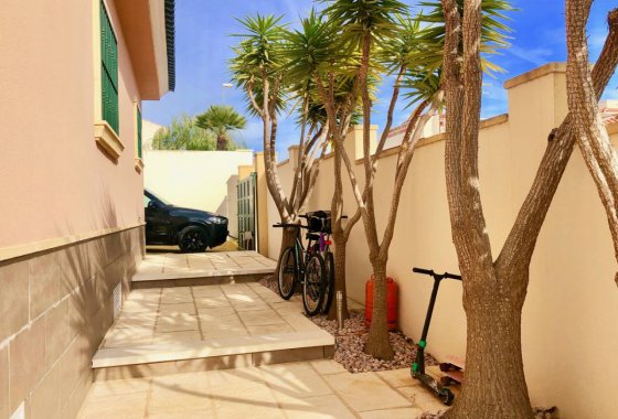 Re-Sale - Detached Villa - Ciudad Quesada - La Fiesta