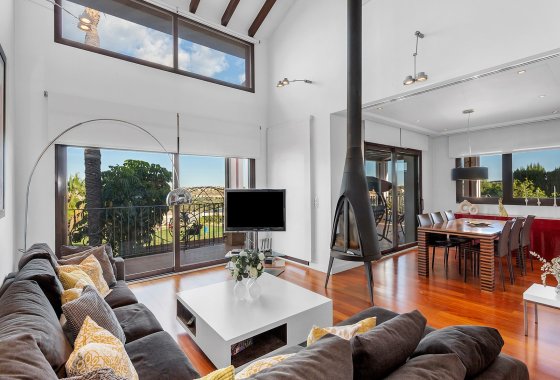 Reventa - Chalet Independiente - Algorfa