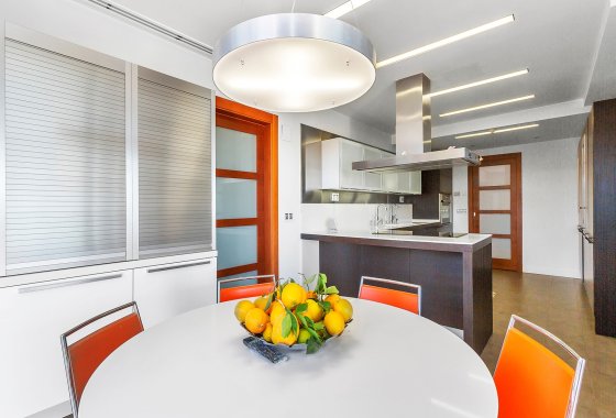 Reventa - Chalet Independiente - Algorfa