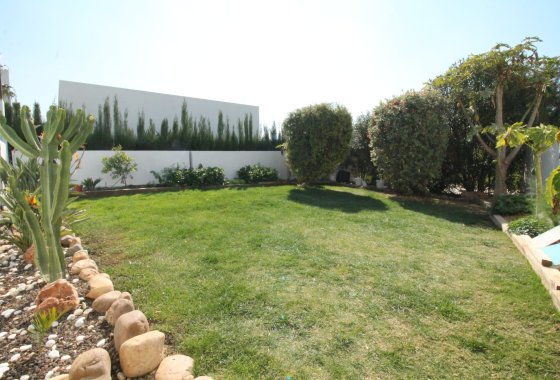 Re-Sale - Detached Villa - Algorfa