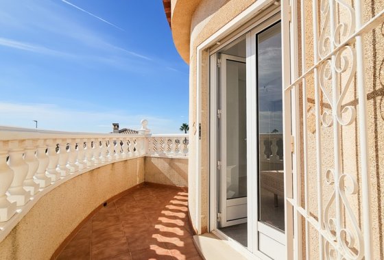 Reventa - Chalet Independiente - Ciudad Quesada - Lo Pepin