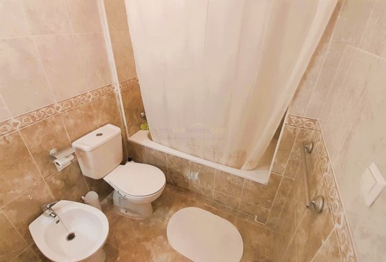 Re-Sale - Apartment - Guardamar del Segura