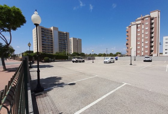 Re-Sale - Apartment - Guardamar del Segura