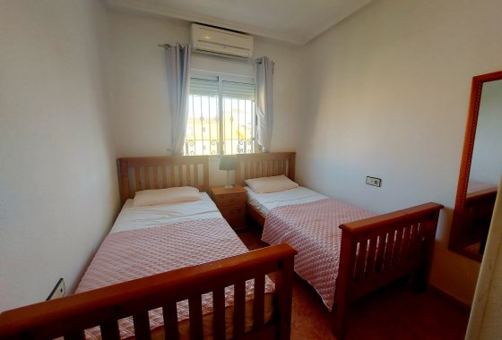 Reventa - Bloque De Cuatro - Los Montesinos - Montesinos