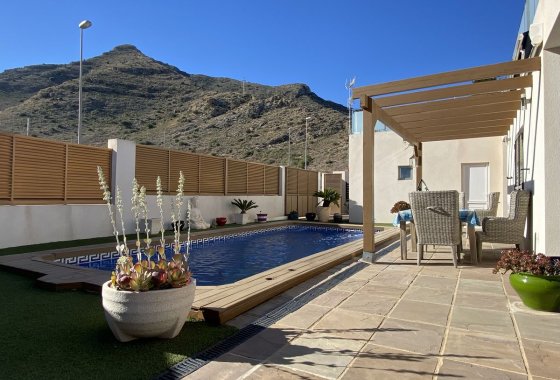 Reventa - Chalet Independiente - Cox