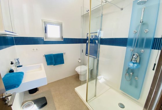 Reventa - Chalet Independiente - Cox