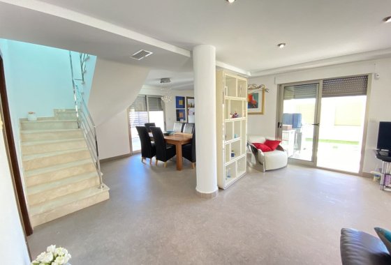 Reventa - Chalet Independiente - Cox