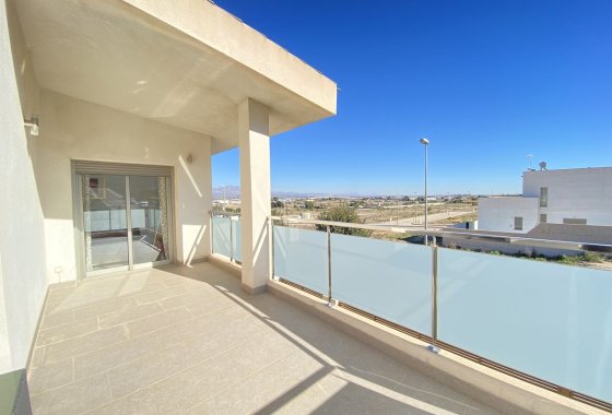 Reventa - Chalet Independiente - Cox