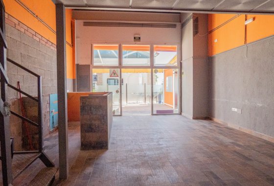 Reventa - Commercial - Algorfa