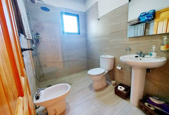 Reventa - Chalet Independiente - Orihuela