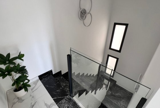 Reventa - Chalet Independiente - Los Montesinos