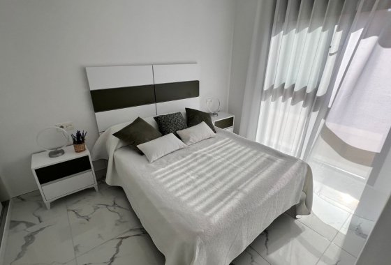 Reventa - Chalet Independiente - Los Montesinos