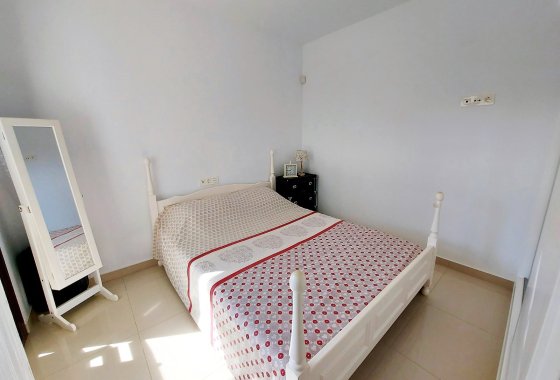 Re-Sale - Apartment - Algorfa