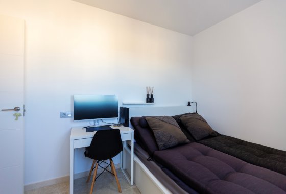 Re-Sale - Apartment - Villamartin