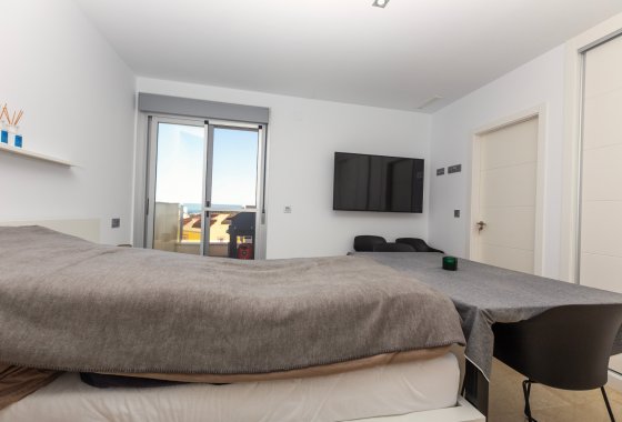 Re-Sale - Apartment - Villamartin