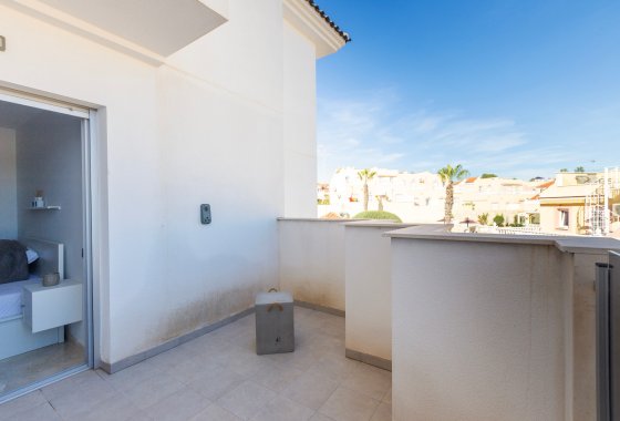 Re-Sale - Apartment - Villamartin