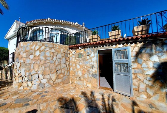 Re-Sale - Detached Villa - Algorfa