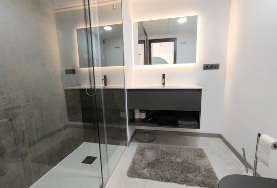 Re-Sale - Apartment - Formentera del Segura