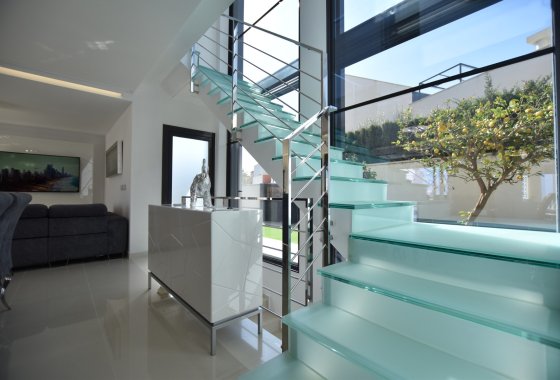 Reventa - Chalet Independiente - San Miguel de Salinas