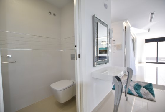 Reventa - Chalet Independiente - San Miguel de Salinas