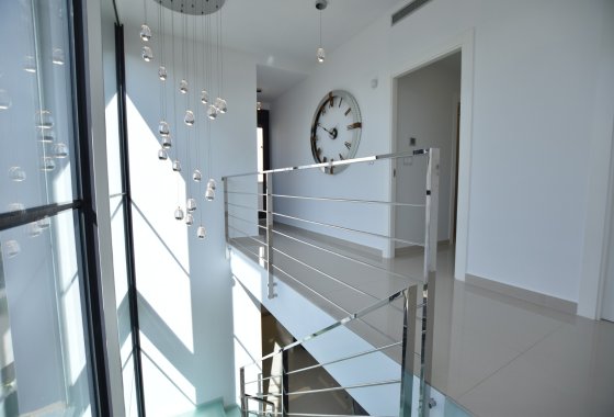 Reventa - Chalet Independiente - San Miguel de Salinas