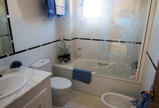 Re-Sale - Apartment - Algorfa