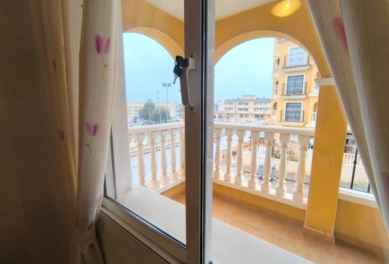 Re-Sale - Apartment - Algorfa