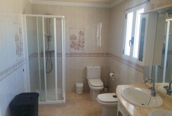 Reventa - Chalet Independiente - Algorfa