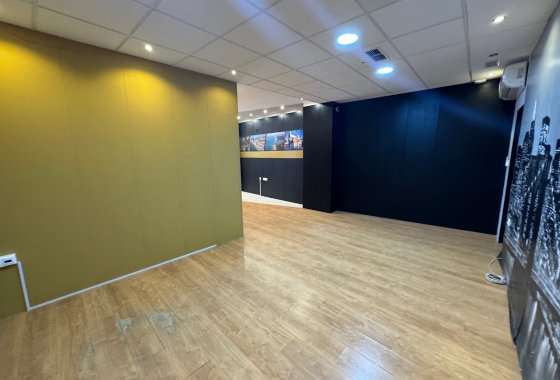 Reventa - Commercial - Guardamar del Segura