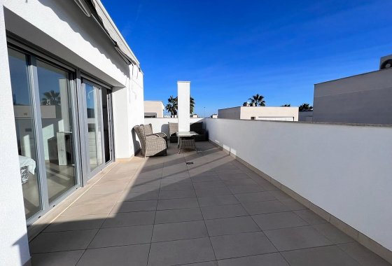 Re-Sale - Detached Villa - Orihuela - Vistabella Golf