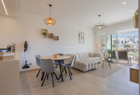 Re-Sale - Apartment - Guardamar del Segura - Urbanizaciones