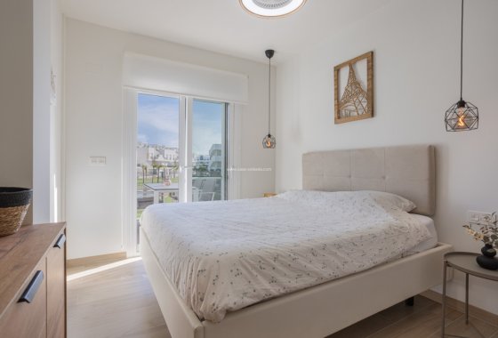 Re-Sale - Apartment - Guardamar del Segura - Urbanizaciones