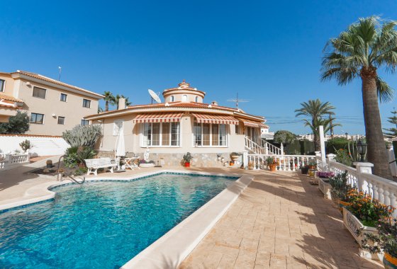 Reventa - Chalet Independiente - Ciudad Quesada - Rojales