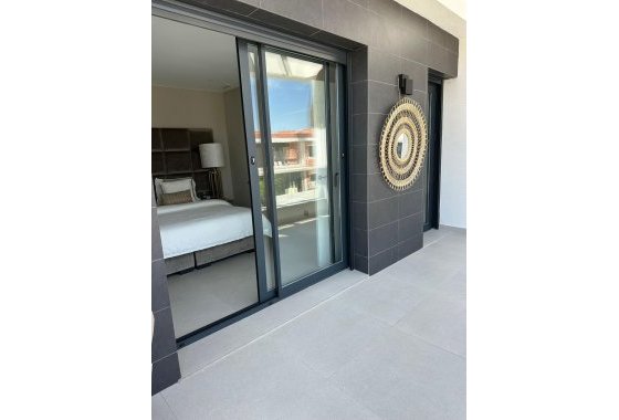 Reventa - Chalet Independiente - Algorfa