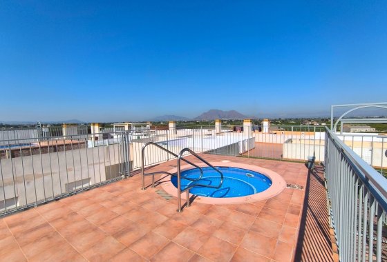Re-Sale - Apartment - Almoradí