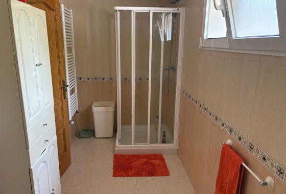 Re-Sale - Detached Villa - Algorfa