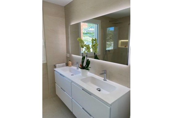 Nueva construcción  - Chalet Independiente - Finestrat - Sierra Cortina